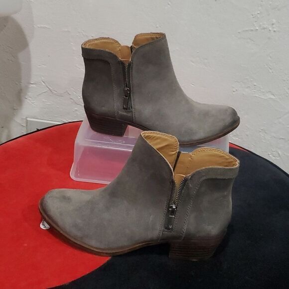 Lucky Brand Breah Leather Boots in Grey Size 8 - Picture 2 of 13